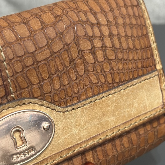 Fossil Wallet - Picture 11 of 11